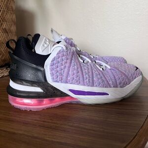 NEW - Nike LeBron 18 Graffiti Blue Muti-Color